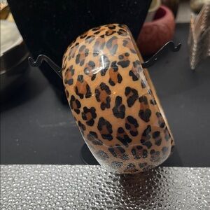 2.6.26-18 Vintage Chunky Leopard Print Bangle Bracelet